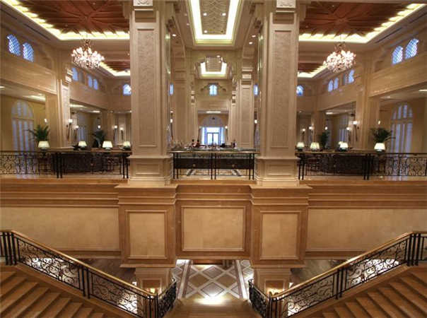 廣安酒店大廳柱子如何裝飾？SMY溫泉酒店裝飾設(shè)計(jì)